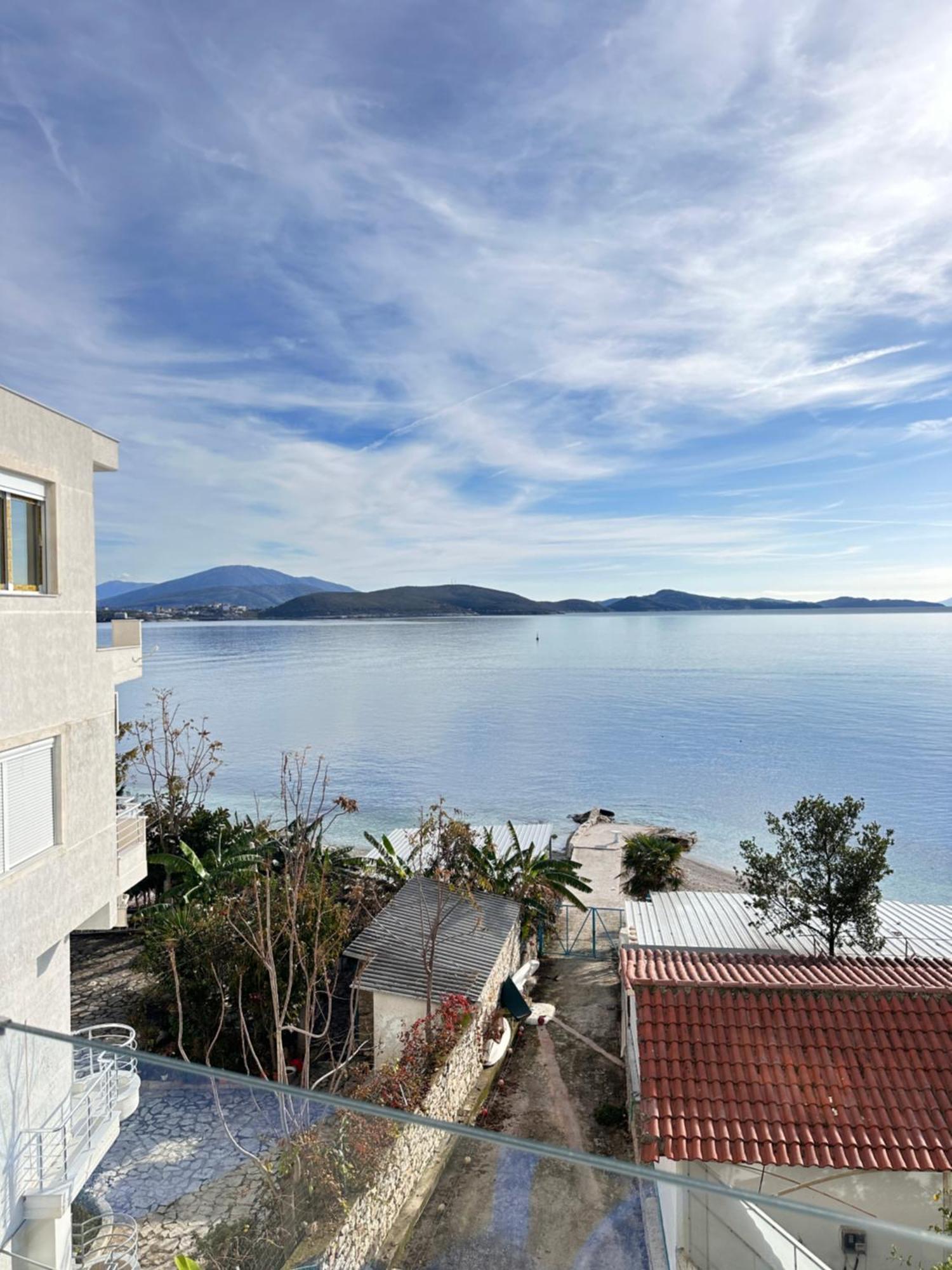 The Hill Sea View Apartment Sarandë 外观 照片